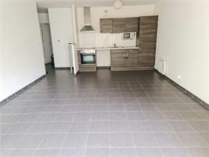 appartement à la vente -   76100  ROUEN, surface 64 m2 vente appartement - APR664164